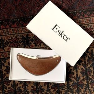 Esker Beauty Body Plane